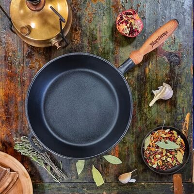 Dutch Oven Pot with Lid Cast Iron Asian Cauldron (Kazan) with Cast