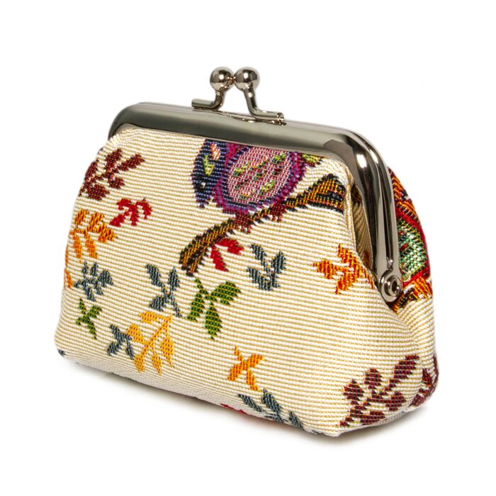 Amazon.com: WADORN 2 Sets DIY Coin Purse Embroidery Making Kit, Embroidery  Kiss Clasp Pouch Sewing Material Handmade Cross Stitch Needlepoint Kit  Change Purse Making All Supplies, 3.5x3.1 Inch